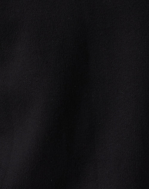 Black Travel Coat Crafted from Premium Cotton and Cashmere Blend