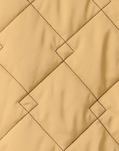 Reversible Navy and Camel Quilted Fashion Jacket for Spring Getaways