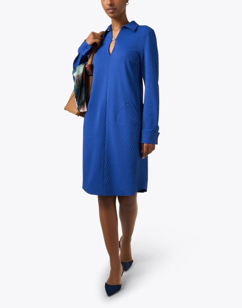 Modern Feminine Blue Textured Knit Shift Dress with Chain Detail