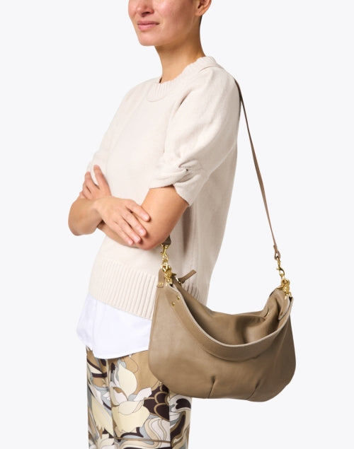 Elegant Medium Taupe Italian Leather Messenger Bag