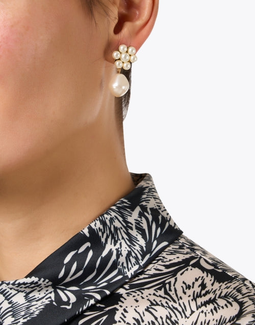 Exquisite Josie Pearl Flower - Design Drop Earrings for Women