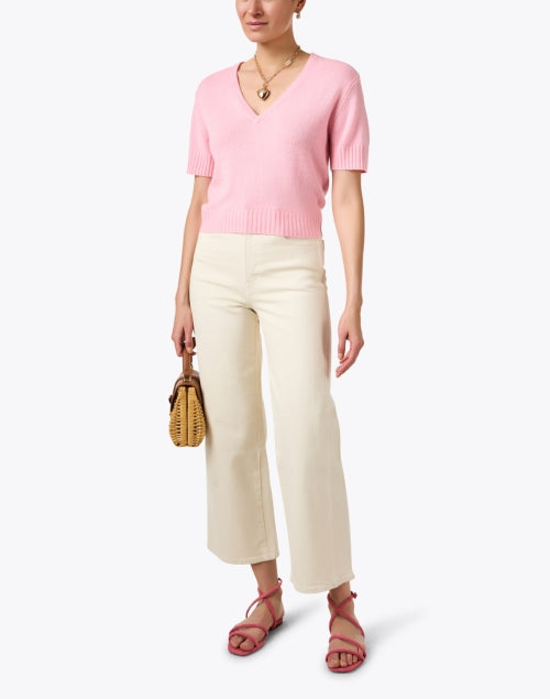 Gorgeous Pink Cashmere Short Sleeve Sweater - A Timeless Knitwear Piece
