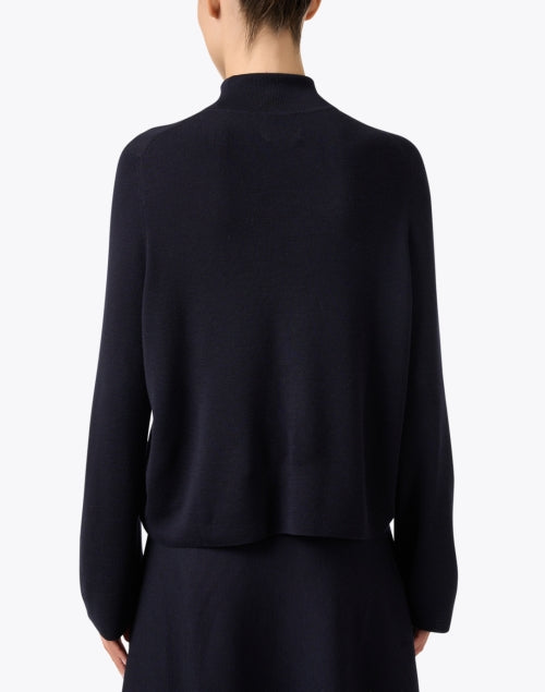 Stylish Navy Virgin Wool Turtleneck Sweater for Elevated Everyday Wear