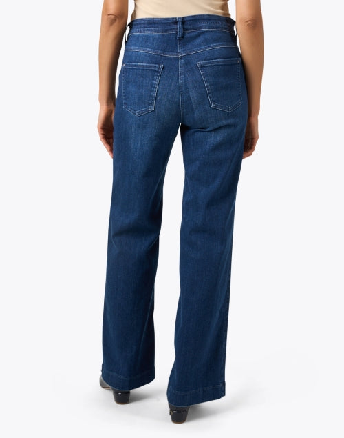 Stylish Dreamy Blue Stretchable Straight-Leg Denim Jeans