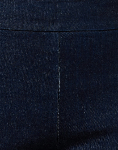 Leo Signature Dark Wash Elastic Waist Cropped Flared Denim Pull-On Pants
