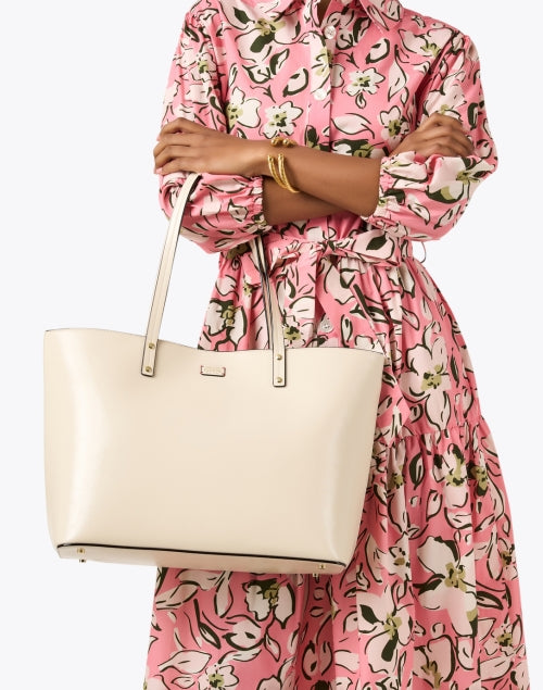 Elegant Ivory-Colored Leather Tote Handbag by Trixie