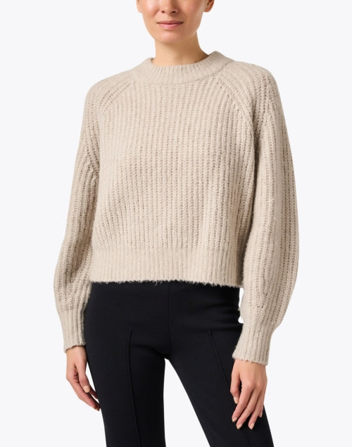 Stylish Beige Wool - Cashmere Blend Relaxed - Fit Sweater
