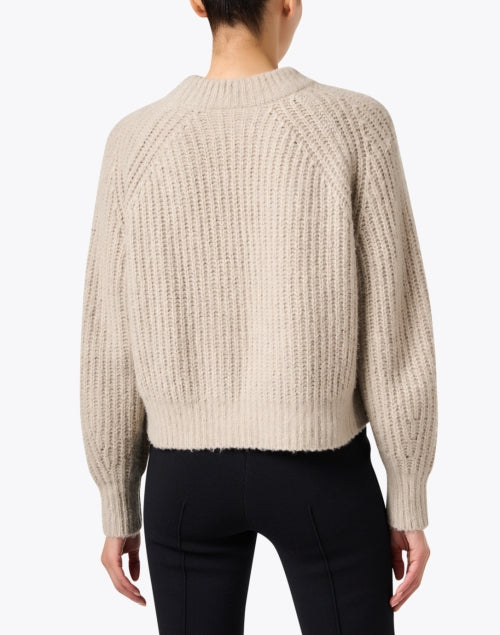 Stylish Beige Wool - Cashmere Blend Relaxed - Fit Sweater