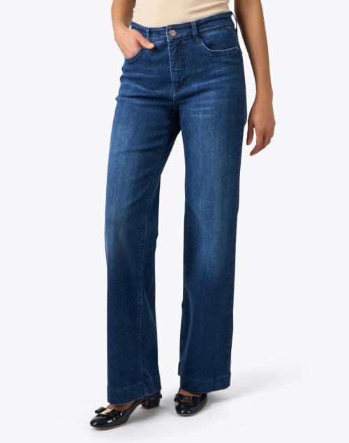 Stylish Dreamy Blue Stretchable Straight-Leg Denim Jeans