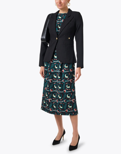 Timeless Classic Black Duchess-Style Blazer for Sophisticated Looks