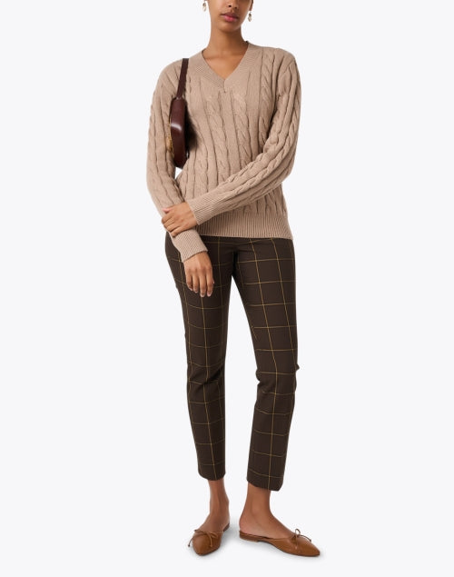 Burgess Monaco Style Beige Cotton Cashmere Blend Women's Sweater for Week - to - Weekend Wear
