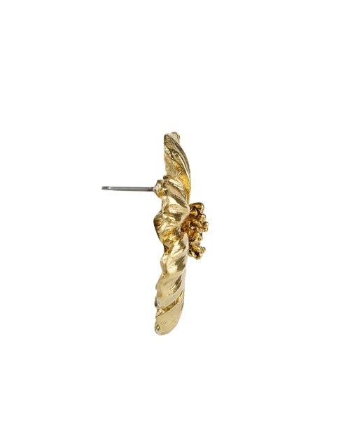 Luxurious Gold-Plated Poppy Design Earrings with Feminine Whimsy