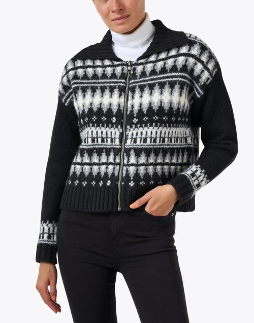 Stylish Black Knit Powder Puff Jacket with Removable Fur Collar