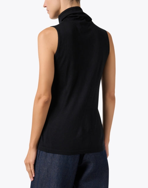 Stylish Black Silk and Cashmere Blend Knit Sleeveless Top