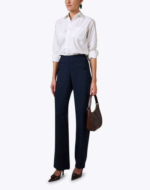 Absolutely Flawless Women's White Button-Front Blouse for Every Occasion