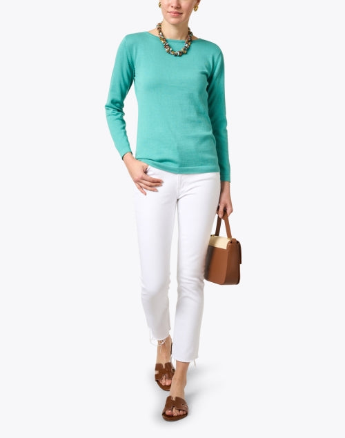 Stunning Stretch White Ankle Fray Straight - Leg Denim Jeans