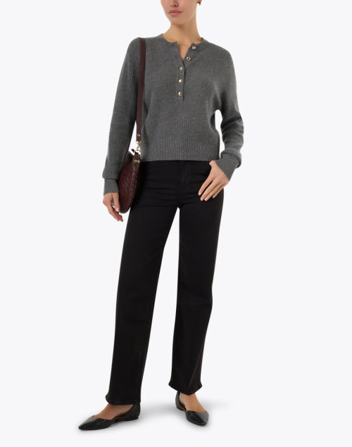 Stylish Grey Cashmere Men's Henley Knit Sweater for Seasonal Wear