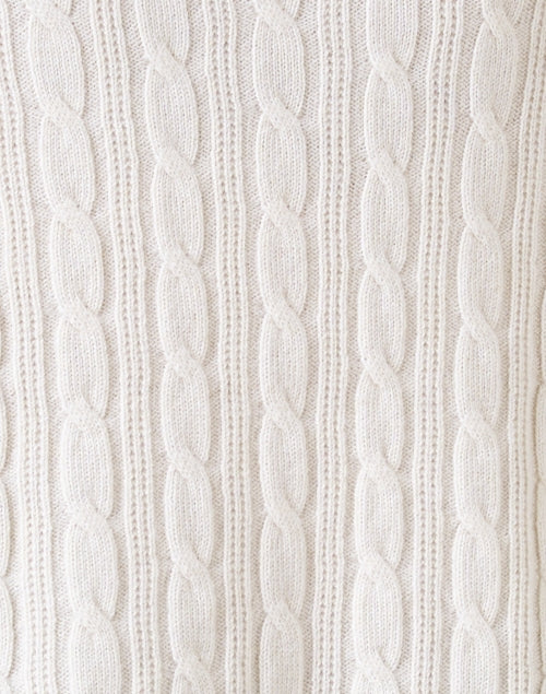 Luxurious Ivory Women's Wool Silk Cashmere Blend Cable Knit Sweater