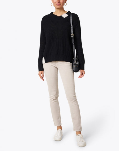 Stylish Fall Cashmere Sweater in Black with Ivory Detailing