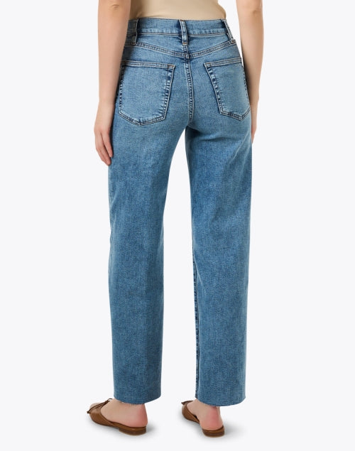 Frame's Medium Wash Ultra Wide Leg Stretch Denim Le Slim Palazzo Jeans for a Trendy Look