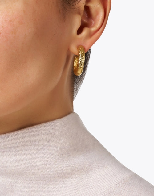 Exquisite Gold Hammered Hoop Earrings for Everyday Elegance