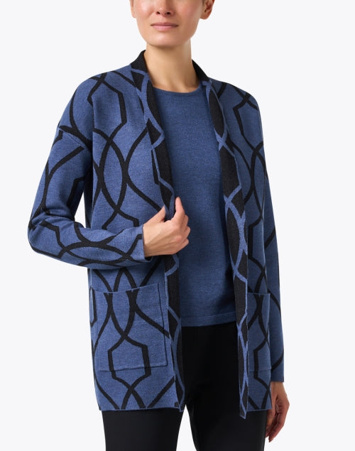 Lightweight Reversible Cardigan in Stunning Black and Indigo
