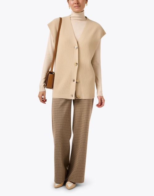 Pesco Beige Wool Waistcoat-style Sweater for a Stylish Layered Look
