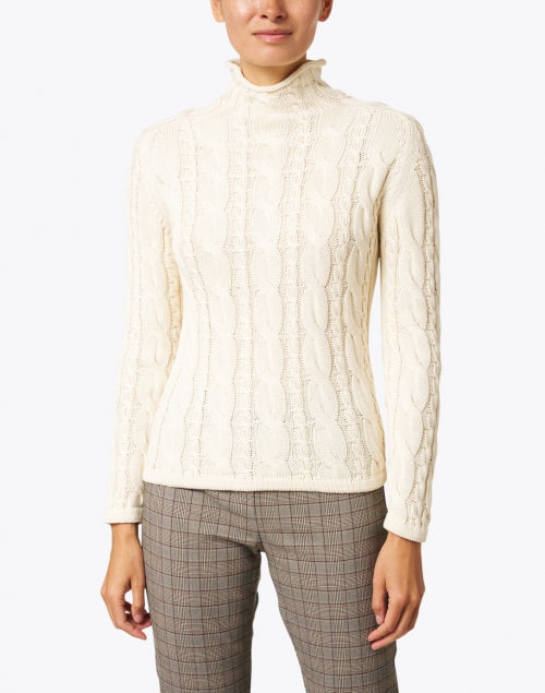 Cream-Colored Cable-Knit Cotton Casual Sweater