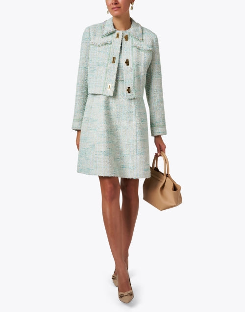 Stylish Mint Green Tweed Cropped Jacket with Gold Buttons