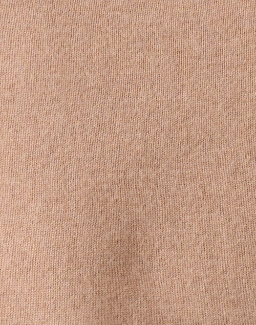 Luxurious Beige 100% Cashmere Sweater for Versatile Styling