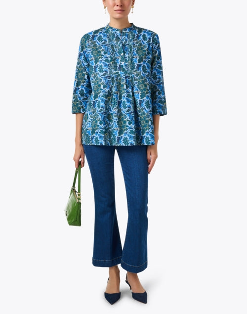 Stylish Arles Blue Floral Printed 100% Cotton Women's Top