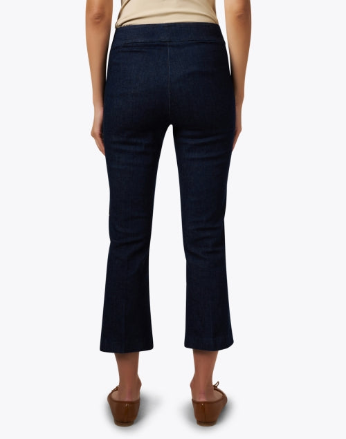 Leo Signature Dark Wash Elastic Waist Cropped Flared Denim Pull-On Pants