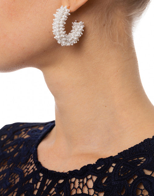 Stylish Taylor Mini Hoop Earrings in White and Gold