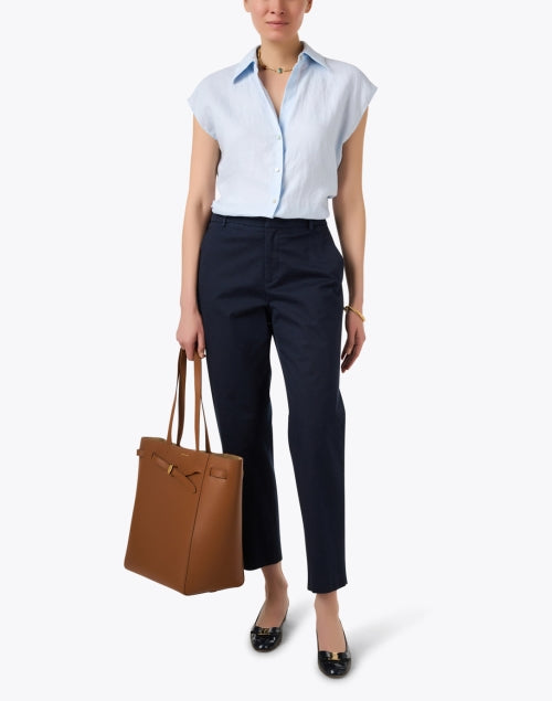 Vince Women's Light Blue Casual Linen Blouse for Any Occasion