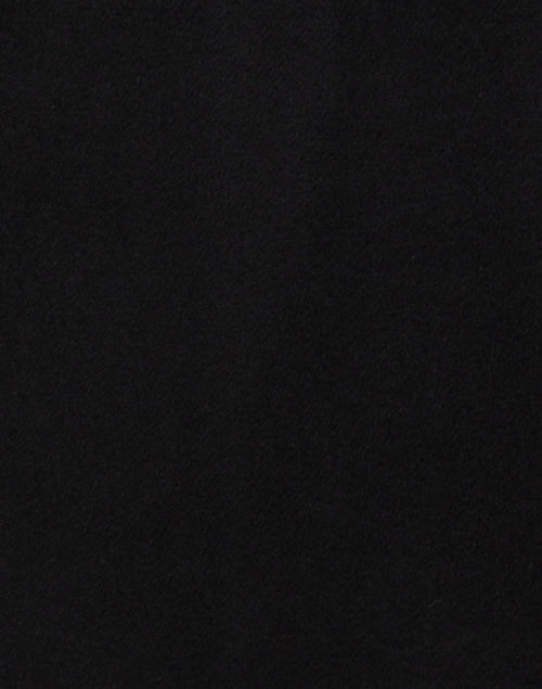 Elegant Black Overcoat Crafted from Luxurious Wool and Cashmere Blend