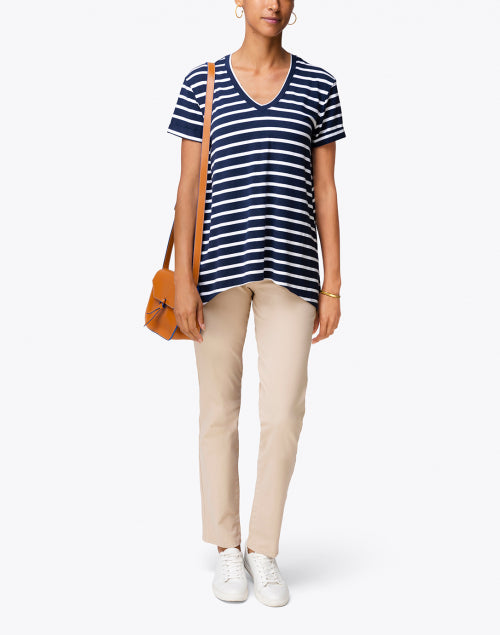 Fabrizio Gianni Stretch Cotton Beige Sand Tapered Straight Leg Jeans for a Fashionable Look