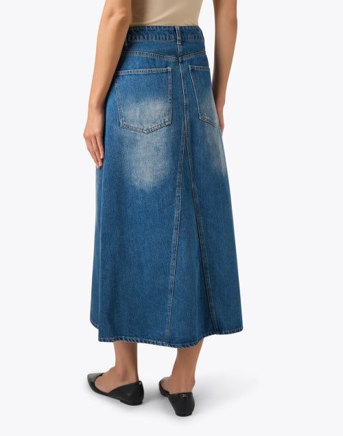 Stylish Distressed Blue A-Line Denim Skirt for Fashionable Weekend