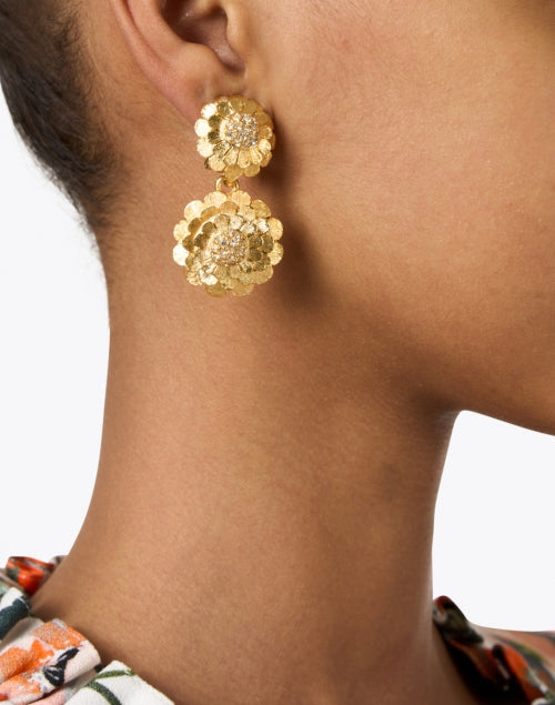 Gorgeous Gold-Plated Crystal Cluster Floral Clip-On Earrings
