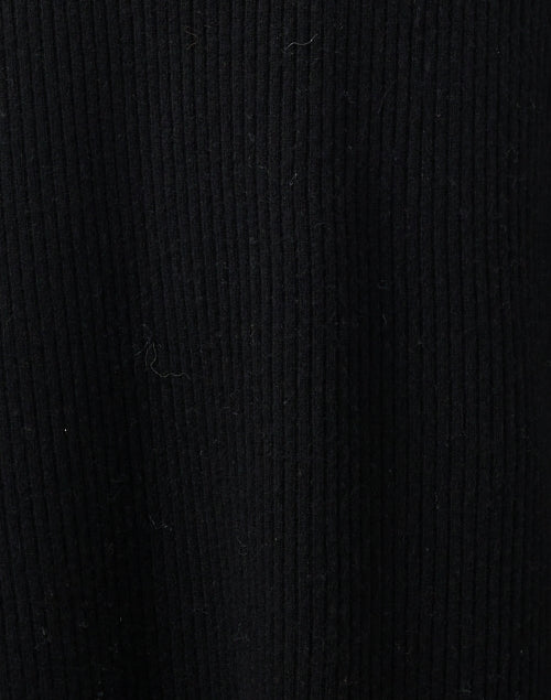 Elegant Long Black Knit Skirt Crafted from Wool - Cashmere Blend