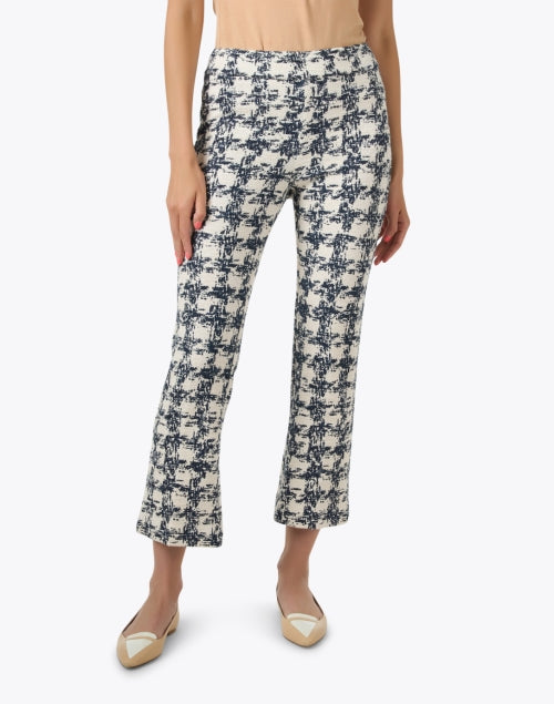 Stylish Leo White and Navy Stretch Boucle Cropped Flare Pull - on Pants