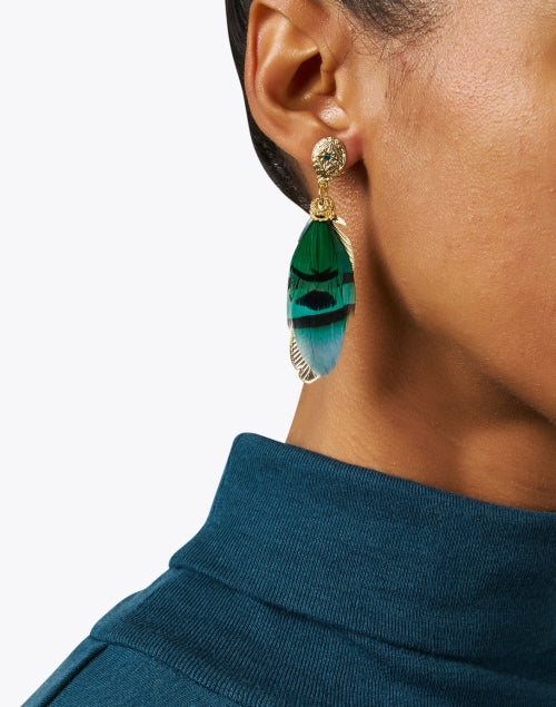 Exquisite Handmade 24k Gold-Plated Green Feather Drop Quartz Earrings