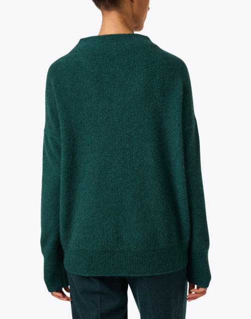 Fall-Perfect Soft and Fuzzy Green Boiled Cashmere Pullover Sweater