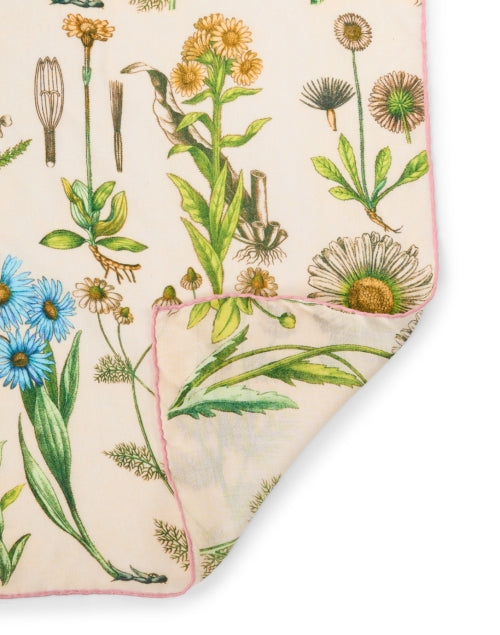 Elegant Margherita Pink Floral Patterned Cashmere Blend Scarf for Women's Fashion