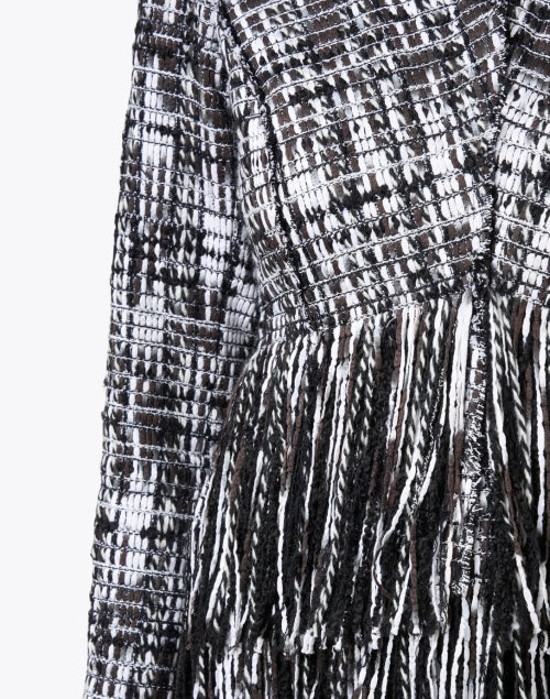 Stylish Black and White Tweed Fringe Women's Jacket for Fashionable Outfits
