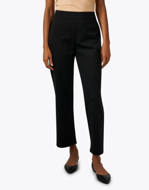 Stylish Black Straight-Leg Ankle-Fit Pants for All Occasions