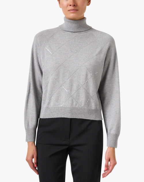 Stylish Grey Sweater Made of Luxurious Wool, Silk and Cashmere Blend