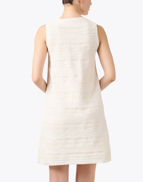 Stylish Avorio Ivory Chevron Knit Shift Dress for Seasonal Wardrobe