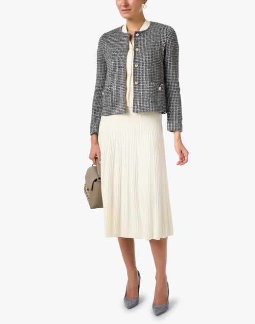 Stylish Rembrant Wool - Cashmere Plaid Jacket with Gold Accents