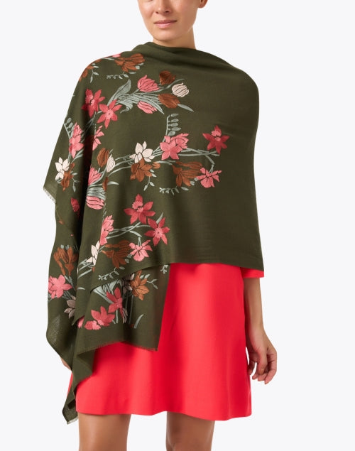 Stylish Olive Green Wool Floral Embroidered Scarf for Women