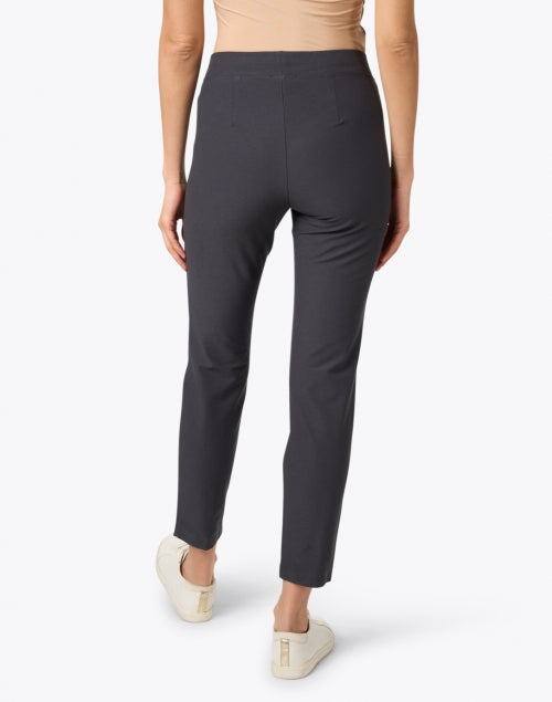 Eileen Fisher Graphite-colored Stretchable Crepe Material Slim-fit Ankle Pants for Everyday Wear